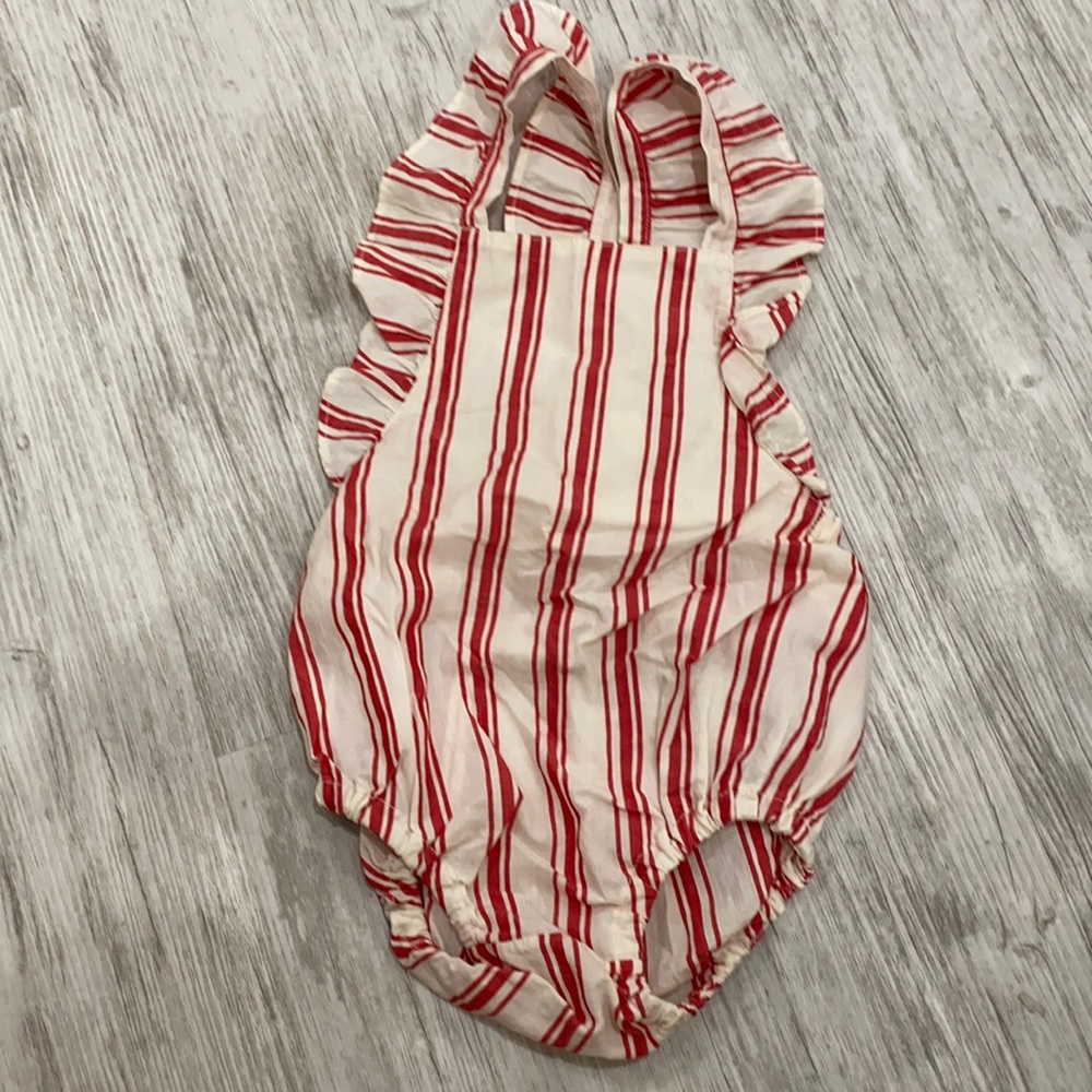 Babe & Tess. 9m. Romper.